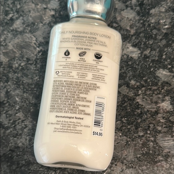 Bath & Body Works HELLO BEAUTIFUL 24 hour Shea Butter & Vitamin E Moisturizer - Picture 4 of 7